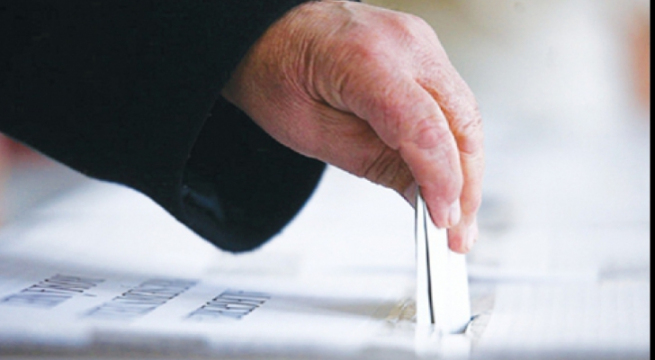 Alegeri prezidenţiale: Începe campania electorală