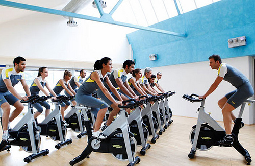 Fii în formă cu exerciţii cardio!