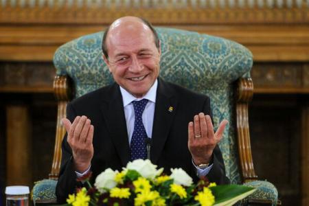 Băsescu: Primul tur îl câștigă Ponta și eu sper să piardă turul doi