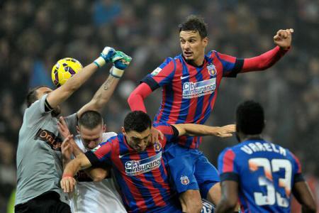 Fotbal: Steaua – Dinamo 3-0