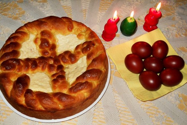 Încearcă o rețetă foarte bună de Pască tradițională pentru Paște