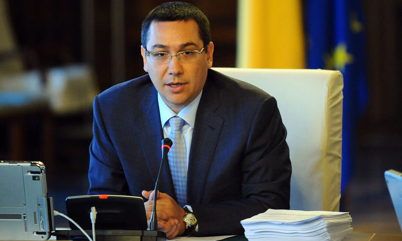 BAC 2015. Victor Ponta: Treceți peste emoții și mergeți la examene cu ambiția de a vă îndeplini toate planurile de viitor!