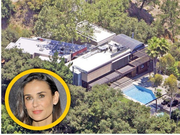 Demi Moore îşi vinde casa blestemată cu 7,7 milioane $
