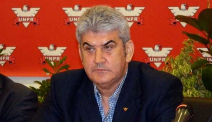 Ministerul Educaţiei: Suspiciunile de plagiat în cazul lui Gabriel Oprea NU se confirmă