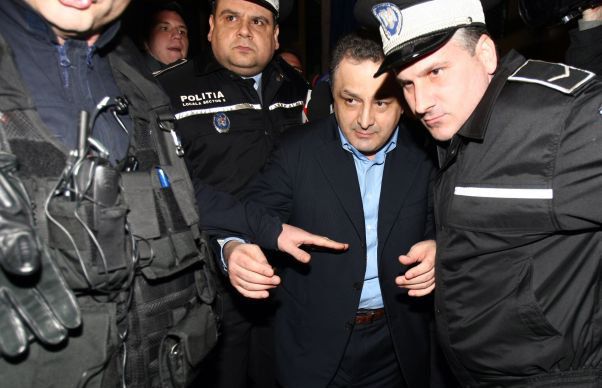Vanghelie, eliberat din arest şi judecat în arest la domiciliu