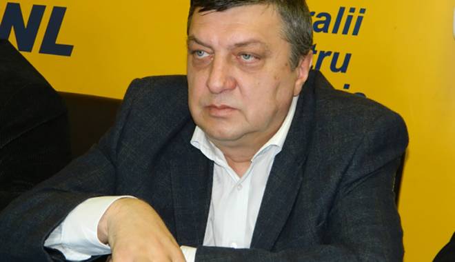 Atanasiu: PNL va propune amânarea intrării în vigoare la 1 ianuarie 2016 a unor măsuri fiscale