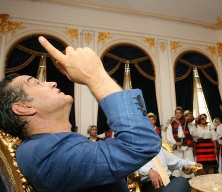 Gigi Becali a anunțat că vrea să scape de Steaua