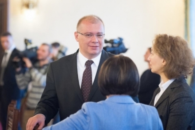 Întâlnire între reprezentanți ai Administrației Prezidențiale și cei ai Coaliției Naționale pentru Absorbția Fondurilor Structurale