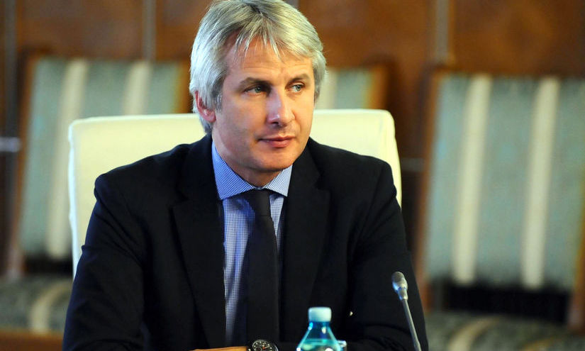Teodorovici: Noul Cod Fiscal va duce la o creştere economică de 4% în 2016