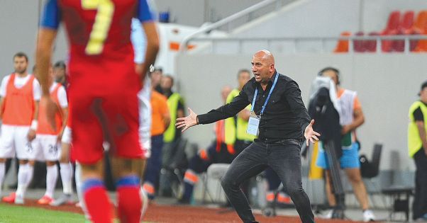 În Liga I, aniversările aduc demiteri