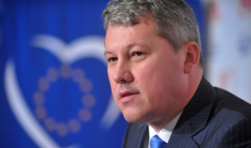 Predoiu: Guvernul a adoptat o mega-ordonanță care încalcă din nou legea tehnicii legislative