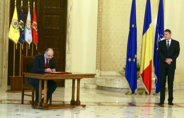 Legea votului prin corespondenţă, contestată la Curtea Constituţională de UDMR