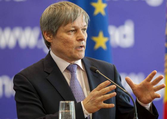 Cioloș: Protestul transportatorilor nu e împotriva Guvernului; Executivul – rol de mediator
