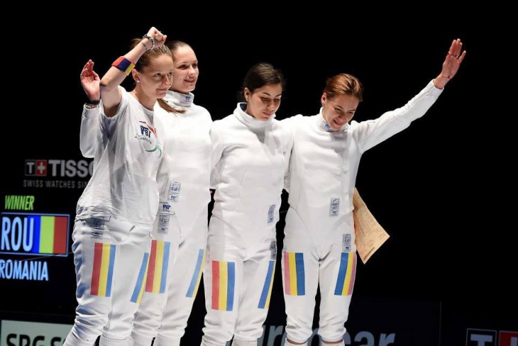 Echipa feminină de spadă, laureată la Gala scrimei românești 2015