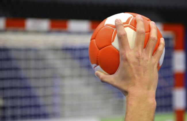Federația Română de Handbal va retrage tricoul cu numărul 10 din echipa națională, în memoria lui Gheorghe Gruia