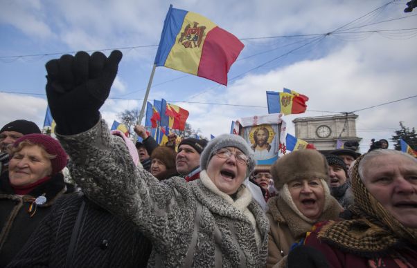 Moldovenii dau un ultimatum guvernului de la Chișinău