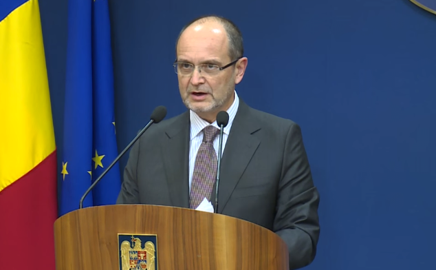 Curaj, despre doctorate: Jocurile politice au făcut mult rău învățământului românesc