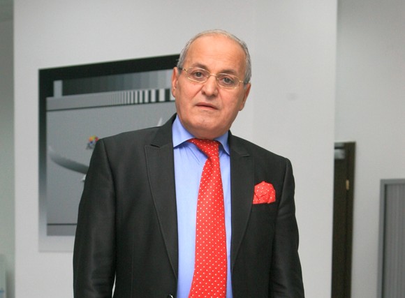 Nelu Ploieșteanu i-a lăsat soției înșelate două case și un măgar
