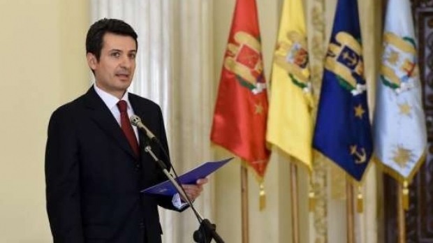 Ministrul Achimaș-Cadariu participă marți la dezbaterea “Ora ministrului”