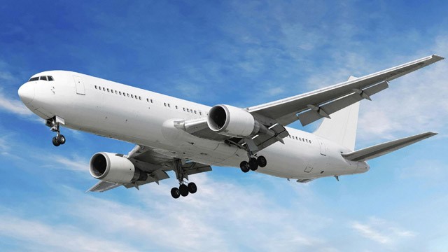 Pod aerian cu Barcelona, de pe Aeroportul Iași