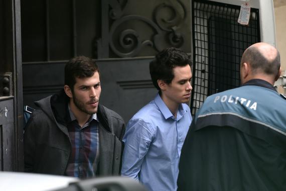 Cei doi israelieni care ar fi spionat-o pe șefa DNA vor mai sta încă 30 de zile după gratii
