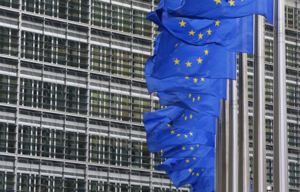 UE vrea să impună vize americanilor, pentru că SUA îi discriminează cetățenii