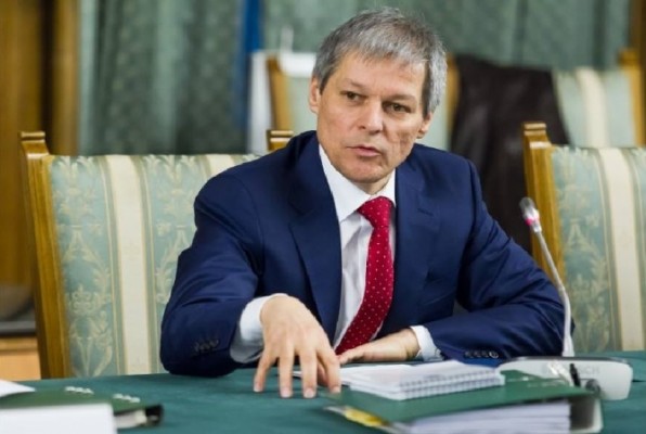 Cioloș: Presa, un motor care mișcă societatea; condamn orice încălcare a libertății de exprimare