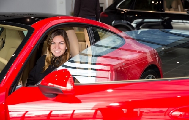 Simona Halep si-a vandut bolidul primit cadou