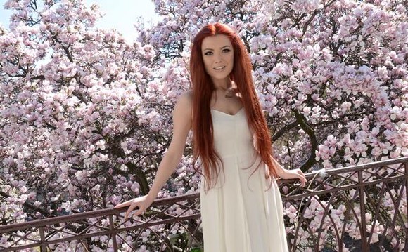 Elena Gheorghe a intrat în zodia schimbărilor