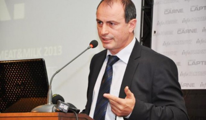 Irimescu: România trebuia să fie mai atentă la Legea privind achizițiile de terenuri agricole și să impună anumite cerințe