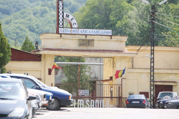Romarm: La UM Sadu are loc o anchetă a ITM pentru stabilirea cauzelor producerii incendiului de marți