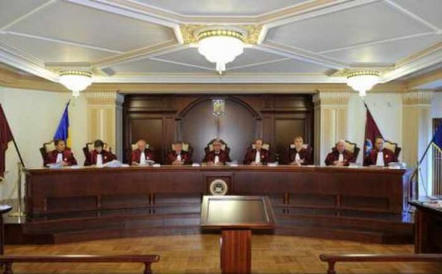 CCR: Legea pensiilor speciale pentru aleșii locali, neconstituțională
