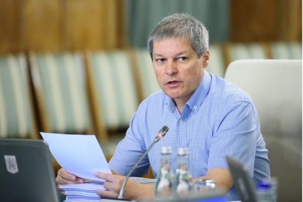 Cioloș: O să venim cu un nou pachet de simplificare, care o să vizeze cu precădere mediul economic