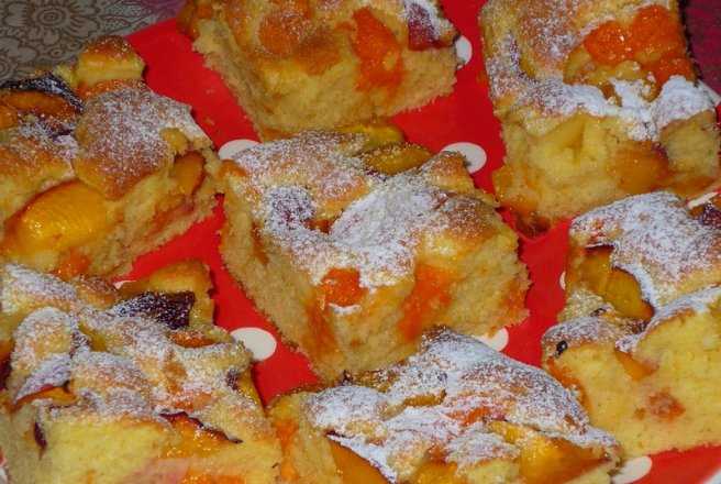 Prajitură de vară cu fructe