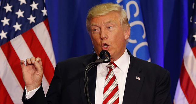 Noua echipă a campaniei lui Trump mizează pe autenticitatea lui ca personaj
