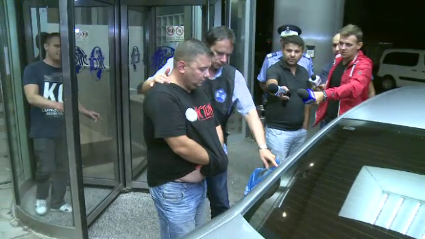 Cei trei români din reportajul Sky News vor fi eliberați din arest preventiv