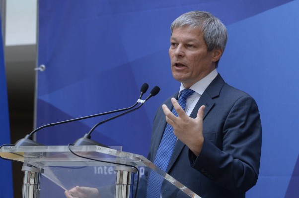 VIDEO Cioloș: Mă doare că nimeni nu mai are încredere în nimeni; toată lumea pornește de la prezumția de minciună