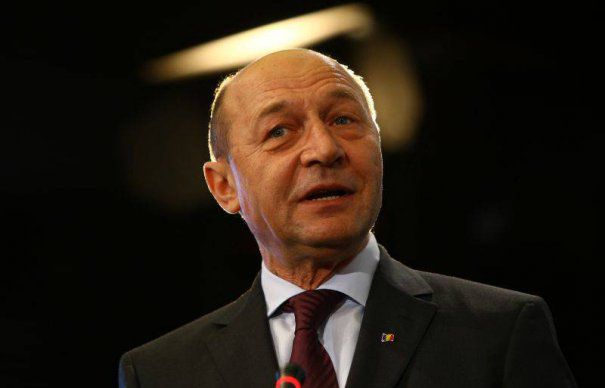 Băsescu: Mi-am făcut public cazierul pentru a arăta că nu am fost condamnat și nu am calitatea de inculpat