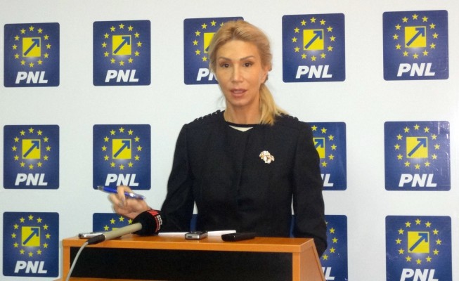 Raluca Turcan: PNL propune o creștere de 30-40 % a salariilor în patru ani