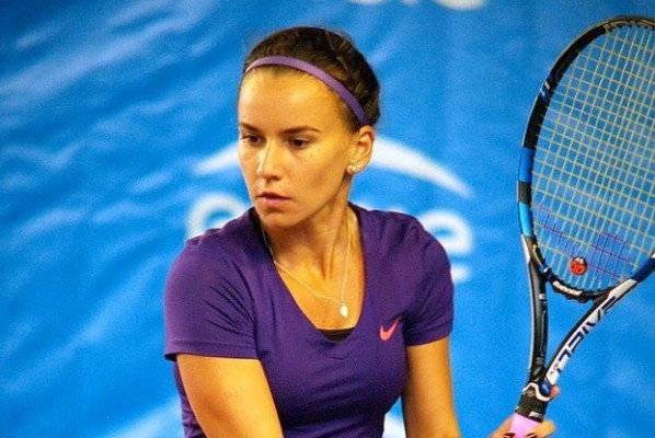 Tenis: Irina Bara, calificată în optimile turneului ITF de la Valencia