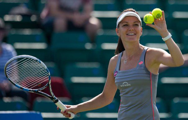 VIDEO Tenis: Poloneza Radwanska a avut cea mai frumoasă lovitură a anului; Halep, locul 2