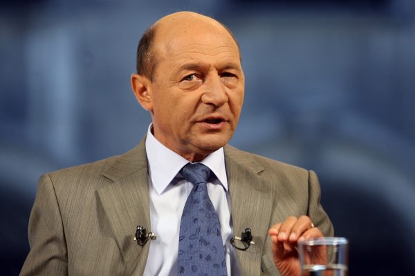 Băsescu: Respingerea lui Sevil Shhaideh nu trebuie să declanșeze o bătălie a orgoliilor
