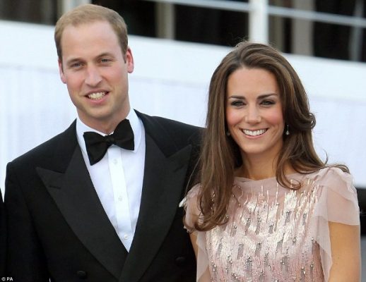 Kate și William rup din nou protocolul și petrec sărbătorile departe de regină