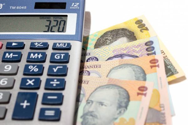 Bugetul asigurărilor sociale are prevăzut un excedent de 281,6 milioane de lei în 2017 (proiect)