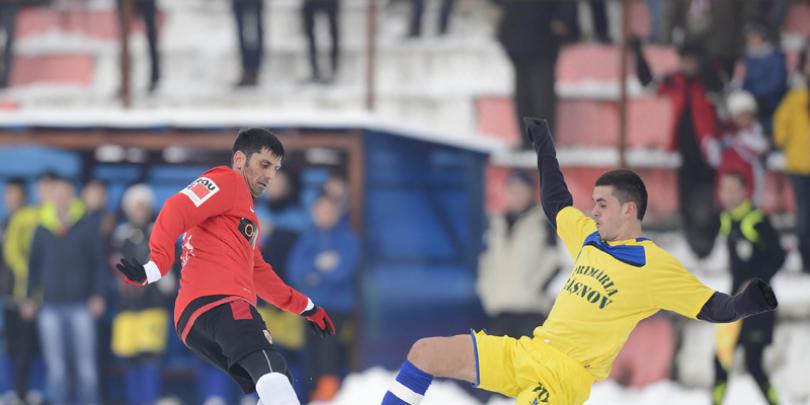 Fotbal: Dinamo va susține patru meciuri amicale în stagiul din Spania