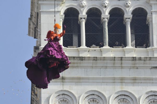 Carnavalul de la Veneția 2017: Zborul Îngerului marchează începerea festivităților