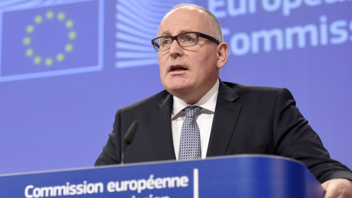 MAE: Prim-vicepreședintele CE i-a transmis lui Meleșcanu angajamentul și sprijinul pentru consolidarea democrației din România