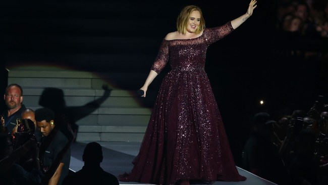 Adele mărturisește în timpul unei concert la Brisbane că s-a căsătorit
