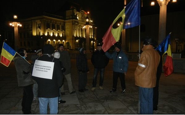 Câteva sute de persoane la protestele din București, Cluj, Brașov și Sibiu – grupaj
