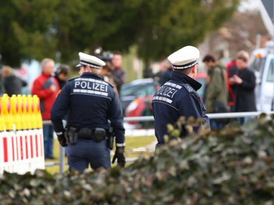 Germania expulzează în premieră doi străini născuți pe teritoriul său